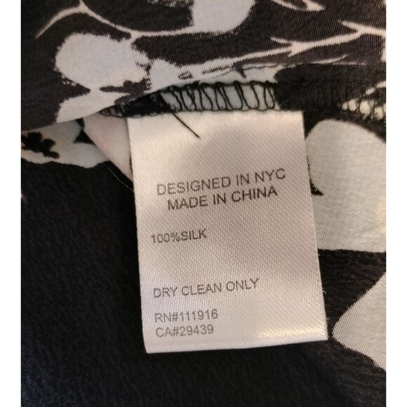 NWOT! Yumi Kim Floral Open Shoulder High Neck Silk Blouse. Size L - Picture 8 of 8